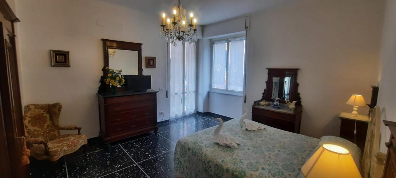Hotel Dora Levanto Buitenkant foto