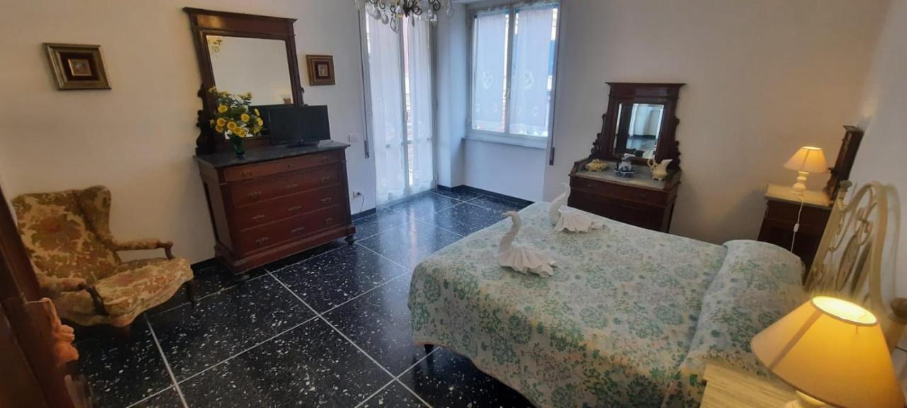 Hotel Dora Levanto Buitenkant foto