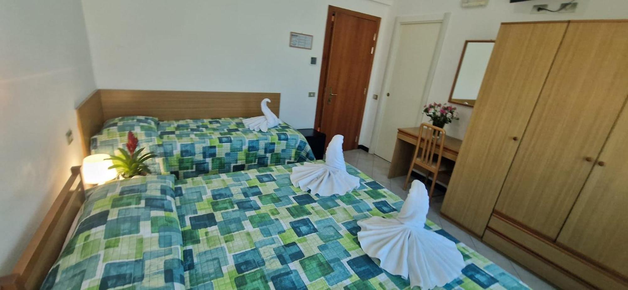 Hotel Dora Levanto Buitenkant foto