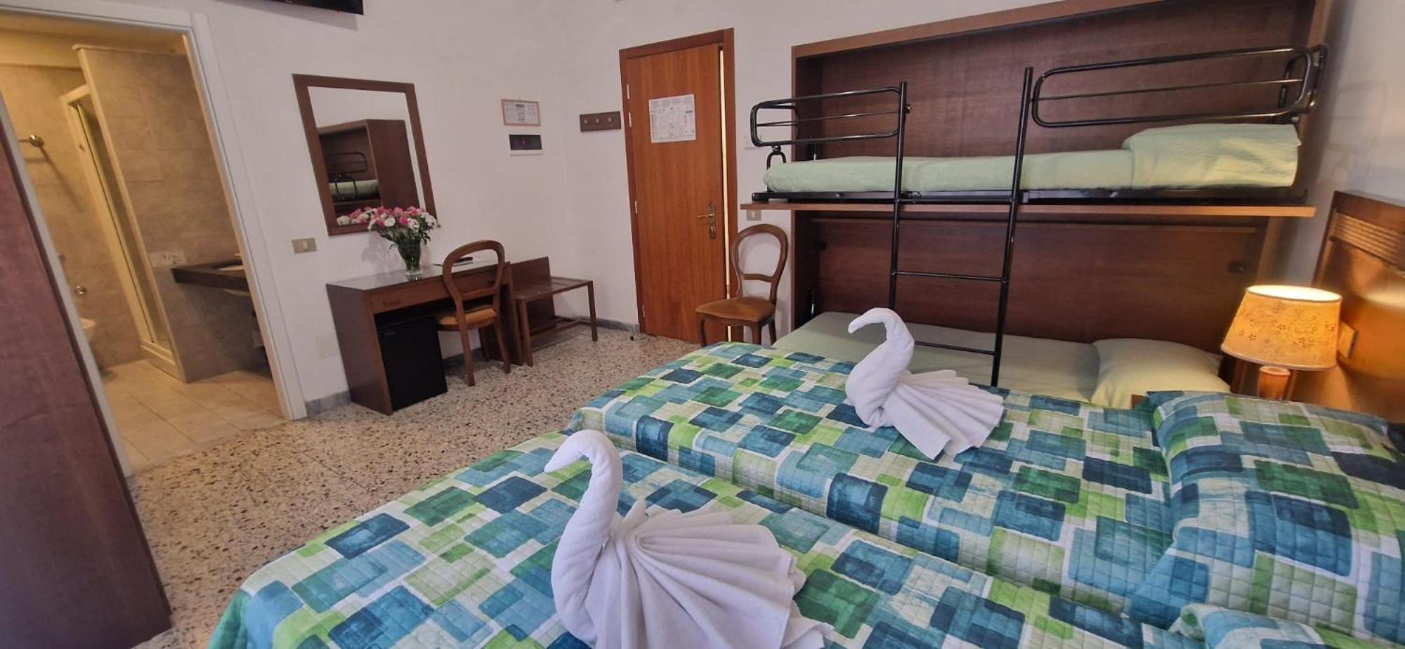 Hotel Dora Levanto Buitenkant foto