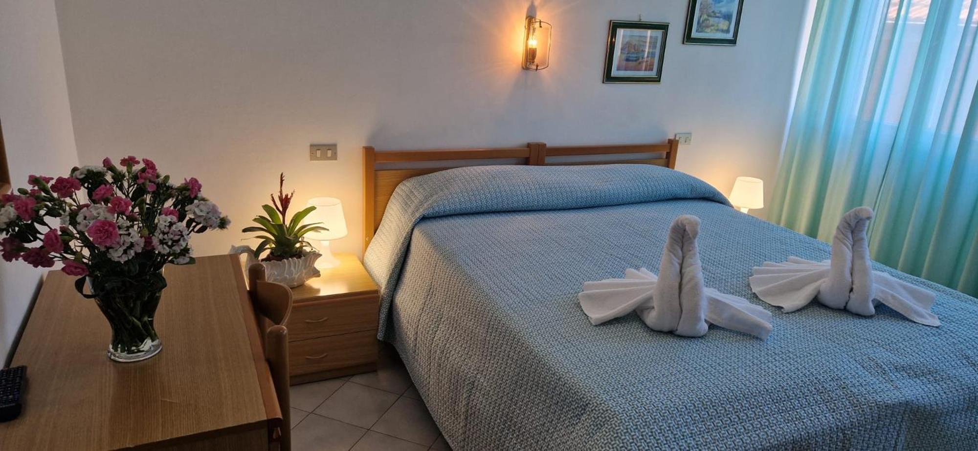 Hotel Dora Levanto Buitenkant foto