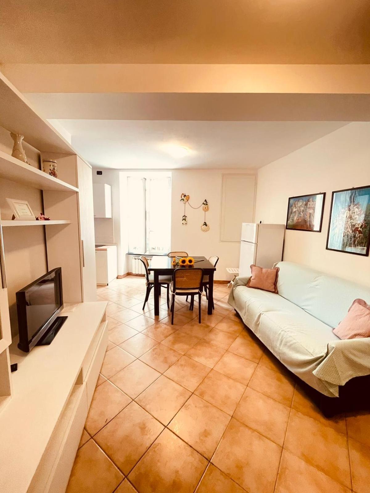 Hotel Dora Levanto Buitenkant foto